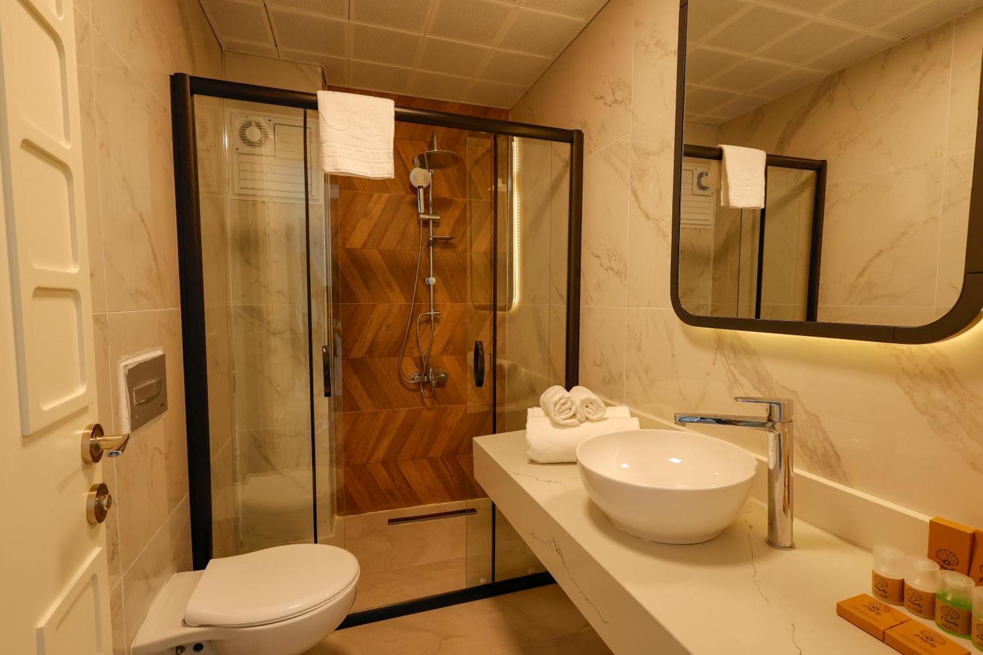 Forest In Hotel كمر المظهر الخارجي الصورة