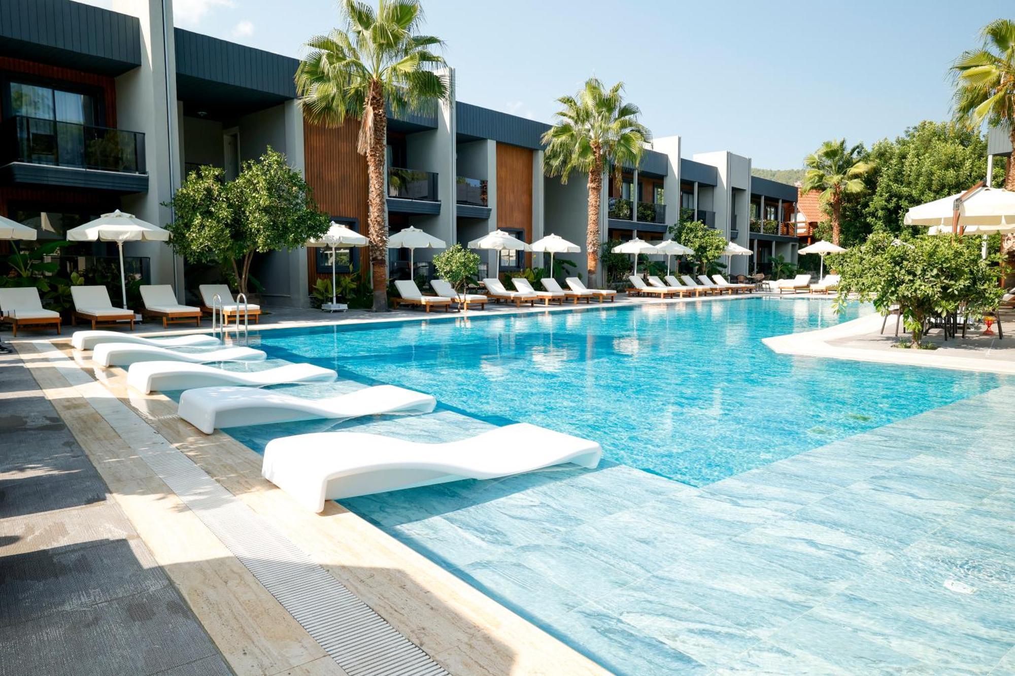 Forest In Hotel كمر المظهر الخارجي الصورة